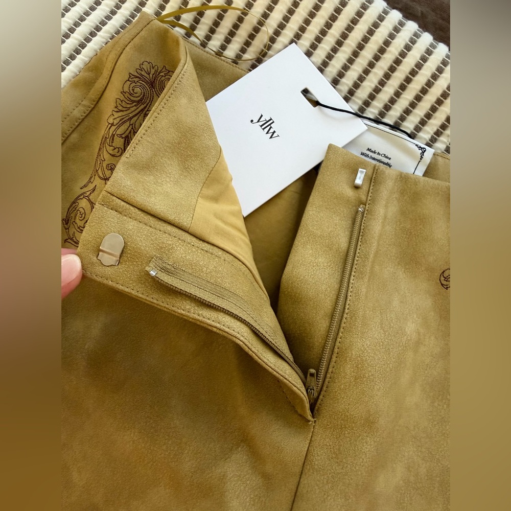 Yellow The Label Seba Embroidered Tan Pants - Picture 5 of 11